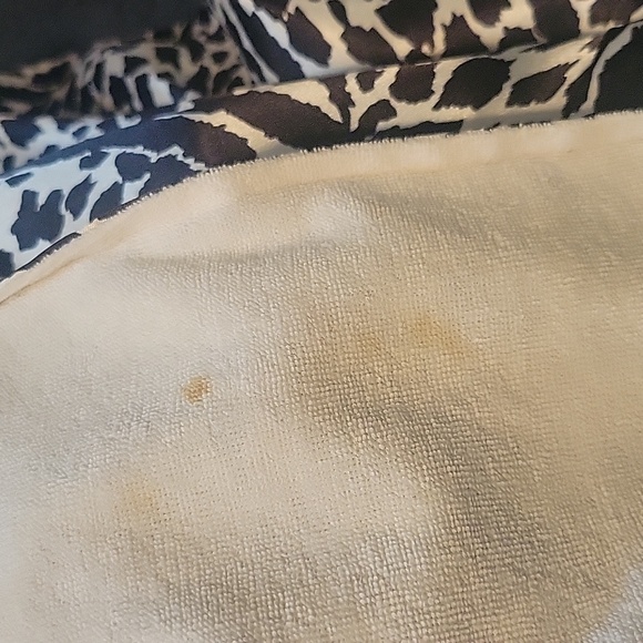 Victoria's Secret Leopard Print Robe - Picture 10 of 10